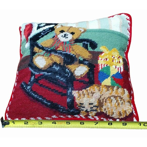 Christmas Needlepoint Throw Pillow Teddy Bear Cat VTG Red Velvet Rocking Chair - Picture 6 of 7